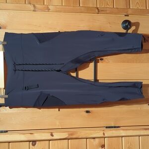 Lululemon Cargo Hiking Tight 25" Super High Rise Black FLAWED Sz 20